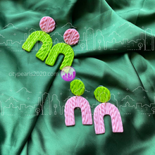 Load image into Gallery viewer, Calvacade