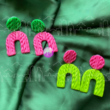 Load image into Gallery viewer, Calvacade