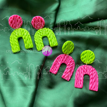 Load image into Gallery viewer, Calvacade