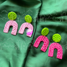 Load image into Gallery viewer, Calvacade