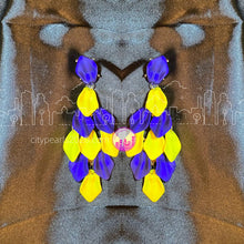 Load image into Gallery viewer, Yellowstone (Blue and Yellow)