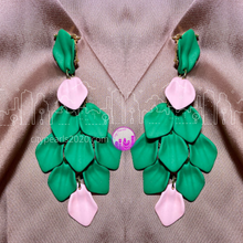 Load image into Gallery viewer, Yellowstone (Pink and Green)