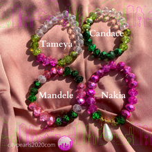 Load image into Gallery viewer, Glittery Green